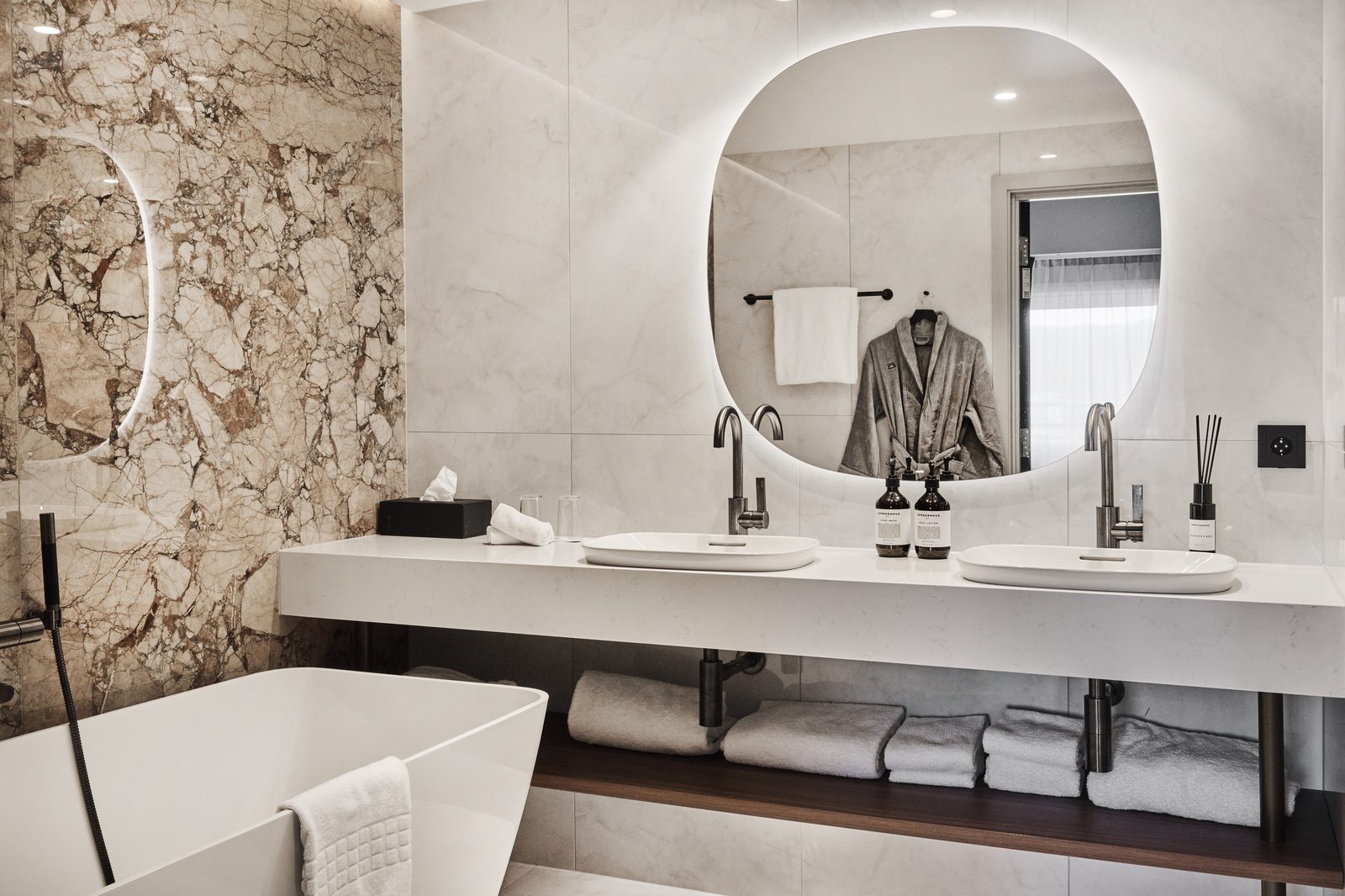 Caledonien Hotel — image 4